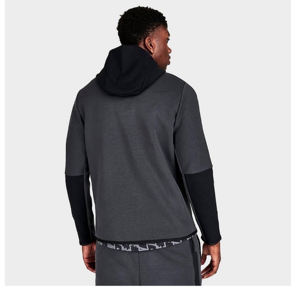 Nike Sportswear Tech Fleece 2-piece Hoodie/Joggers - Smoke grey/metallic gold - Picture 4 of 14